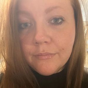 Meet your Posher, Elisha